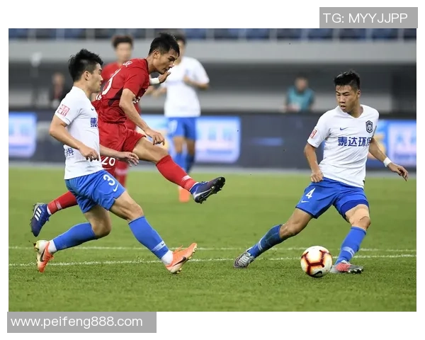 2019年天津泰达对阵广州富力精彩比赛录像回顾与分析 2019年天津泰达对阵广州富力精彩比赛录像回顾与分析