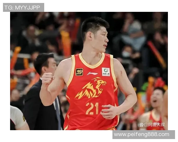 CBA常规赛精彩对决辽宁队迎战广厦队全力争胜展现实力